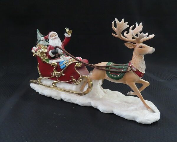 Santa Sleigh with Reindeer