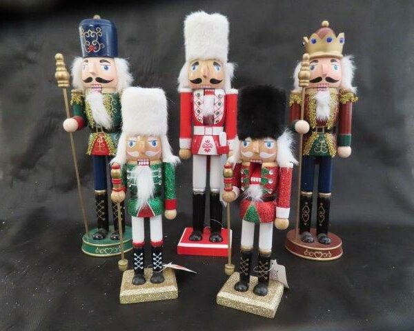 Large and Medium Size Nutcracker